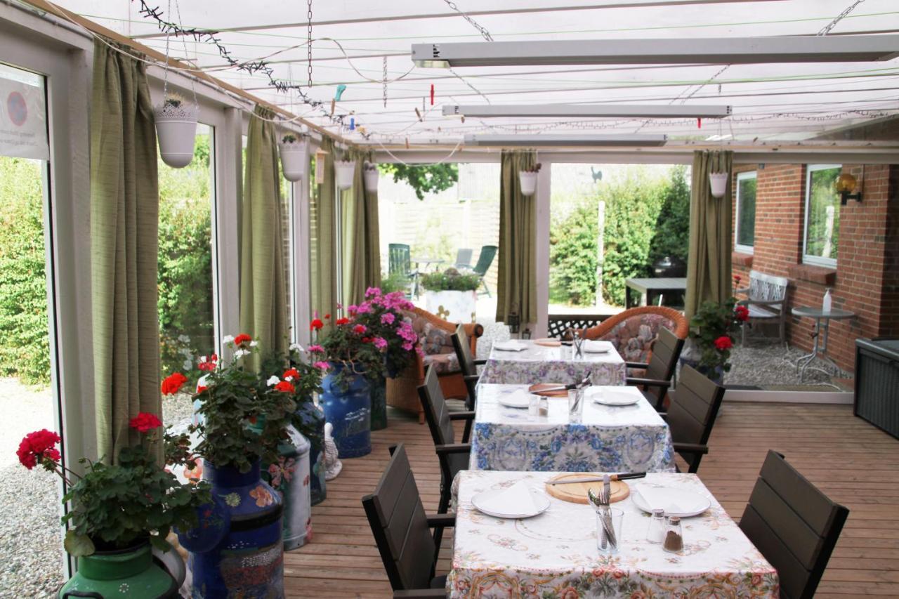 Hine Bakke Bed And Breakfast Rudkøbing Екстериор снимка