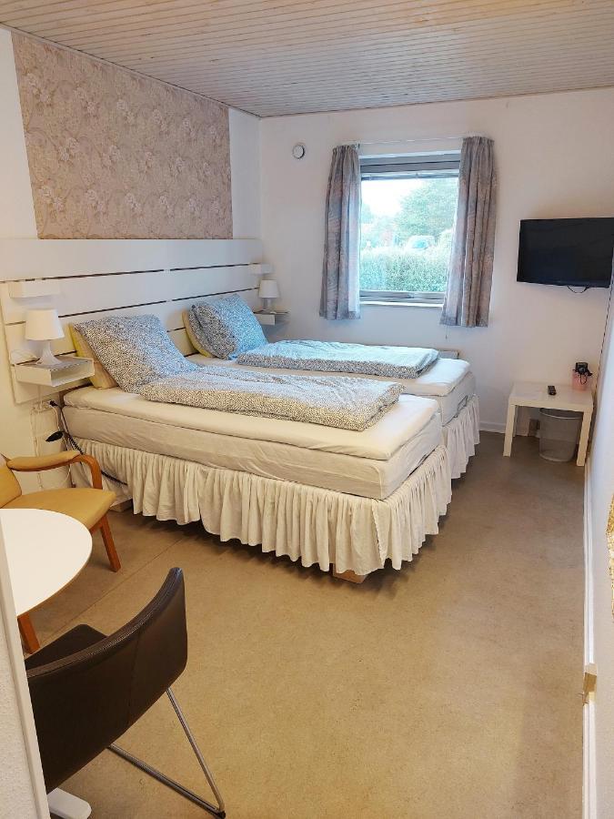 Hine Bakke Bed And Breakfast Rudkøbing Екстериор снимка